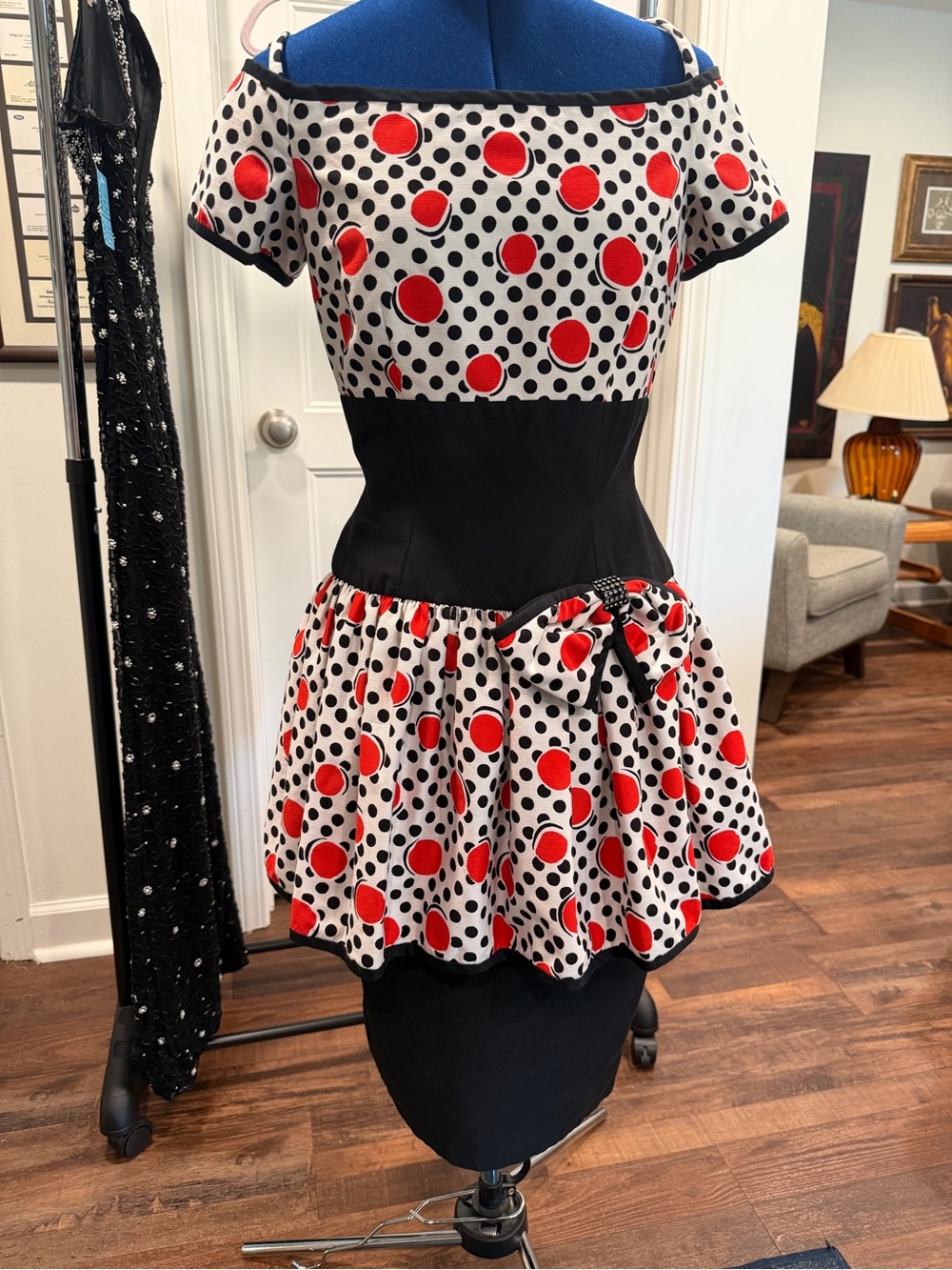 Vintage A.J. Bari 1980s cotton party dress